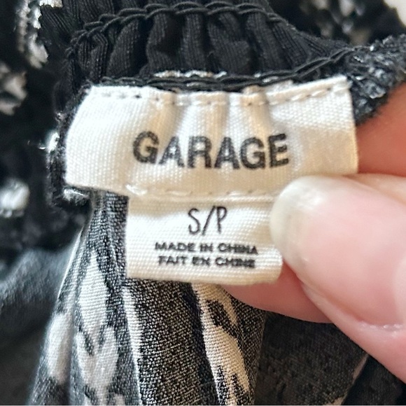 Garage Black and White Feather Design Skirt Elastic Waist Spring Summer Boho S - Picture 12 of 14